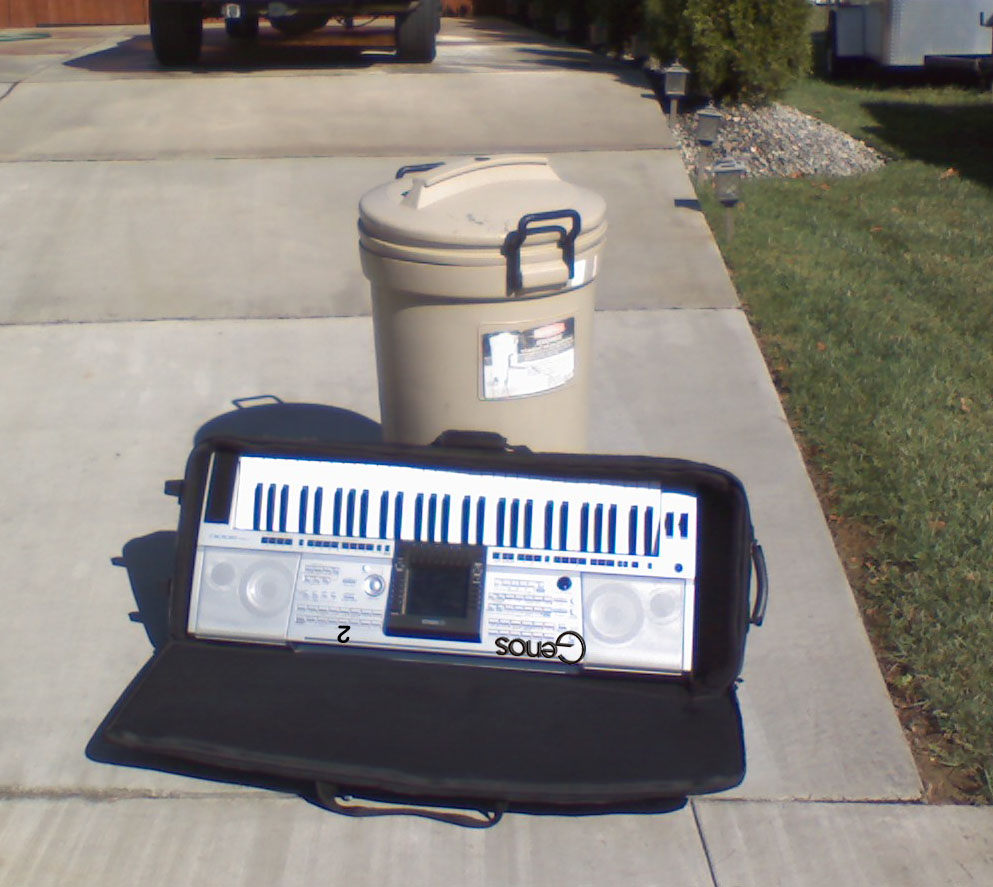 yamaha_garbage_can 3.jpg